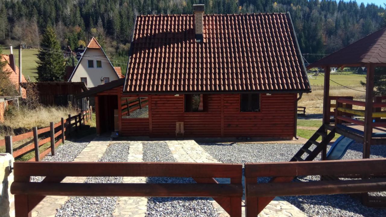 Vila Balerina Mitrovac Luaran gambar