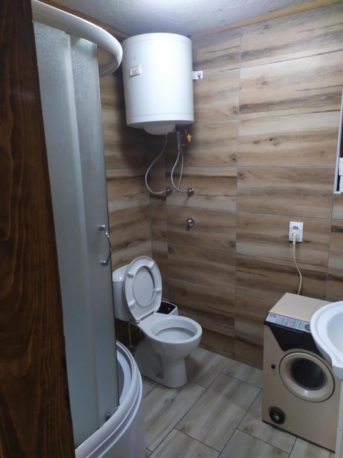 Vila Balerina Mitrovac Luaran gambar